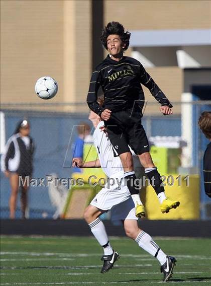 Thumbnail 3 in Mullen vs. Air Academy (CHSAA 4A Semifinal) photogallery.