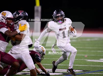 Thumbnail 2 in Tustin @ El Modena photogallery.