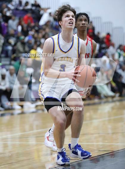 Thumbnail 2 in Walnut Ridge vs. Lincoln photogallery.