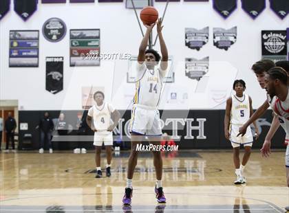 Thumbnail 2 in Walnut Ridge vs. Lincoln photogallery.