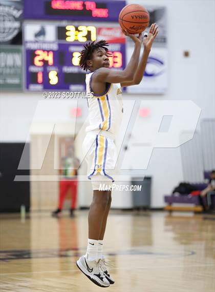 Thumbnail 3 in Walnut Ridge vs. Lincoln photogallery.
