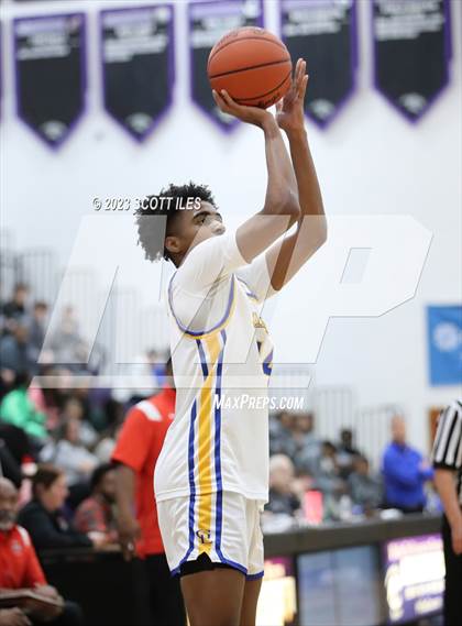 Thumbnail 2 in Walnut Ridge vs. Lincoln photogallery.
