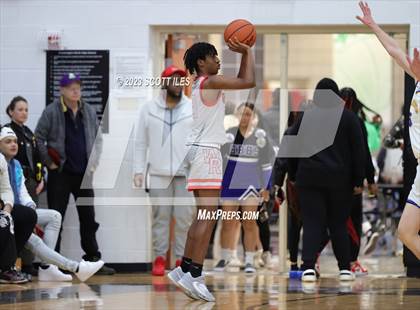 Thumbnail 3 in Walnut Ridge vs. Lincoln photogallery.