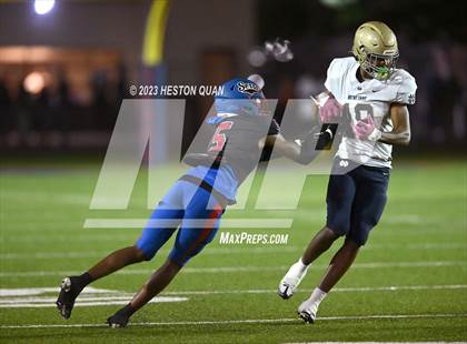 Thumbnail 3 in Notre Dame (SO) @ Serra photogallery.