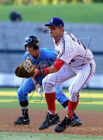 Thumbnail 2 in Perfect Game All-American Classic (East vs. West) photogallery.