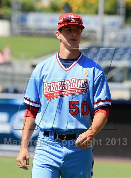 Thumbnail 2 in Perfect Game All-American Classic (East vs. West) photogallery.
