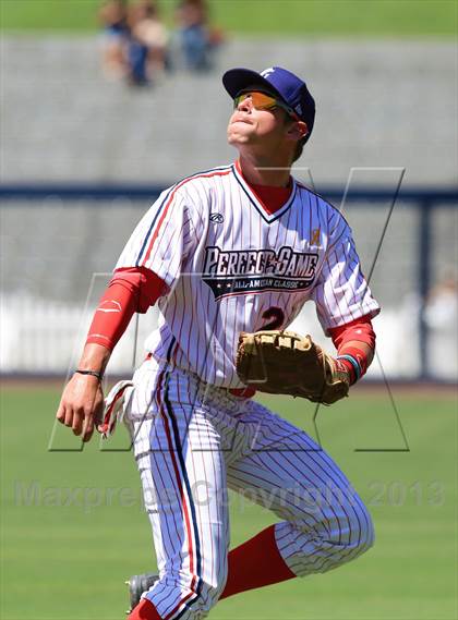 Thumbnail 3 in Perfect Game All-American Classic (East vs. West) photogallery.