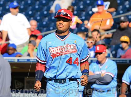 Thumbnail 2 in Perfect Game All-American Classic (East vs. West) photogallery.