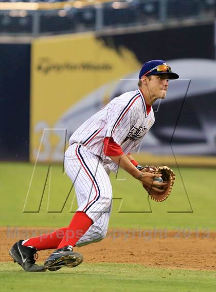 Thumbnail 3 in Perfect Game All-American Classic (East vs. West) photogallery.