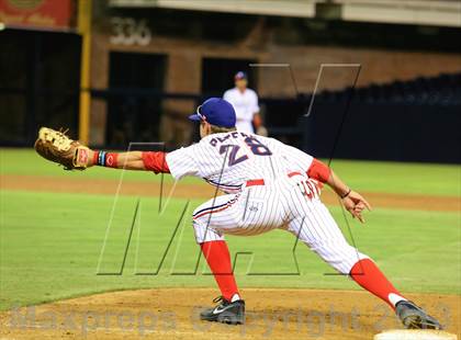 Thumbnail 2 in Perfect Game All-American Classic (East vs. West) photogallery.