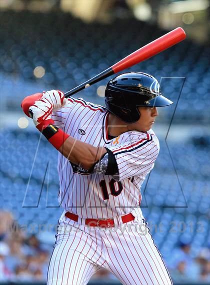 Thumbnail 3 in Perfect Game All-American Classic (East vs. West) photogallery.