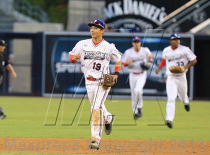 Thumbnail 2 in Perfect Game All-American Classic (East vs. West) photogallery.