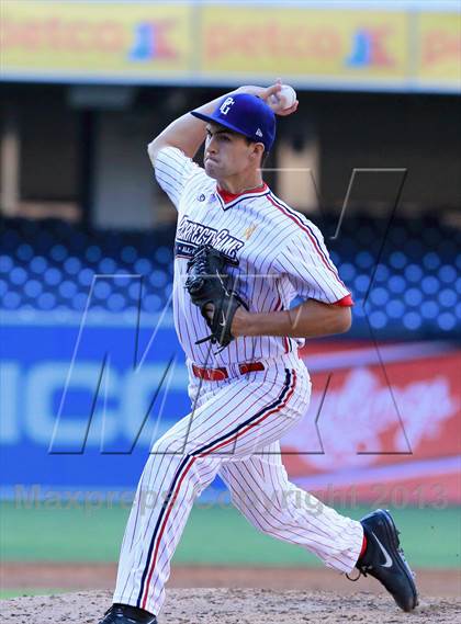 Thumbnail 2 in Perfect Game All-American Classic (East vs. West) photogallery.