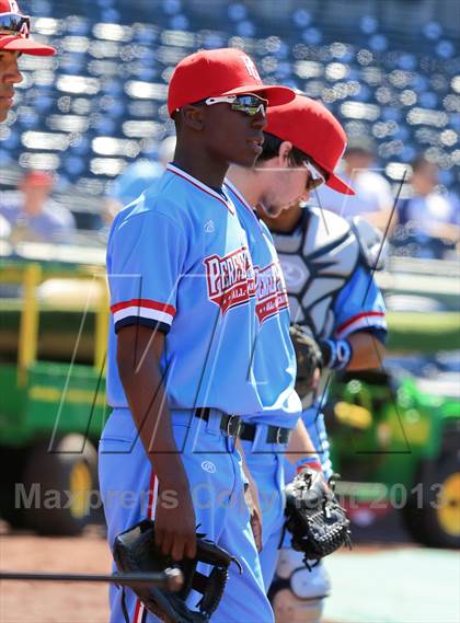 Thumbnail 3 in Perfect Game All-American Classic (East vs. West) photogallery.