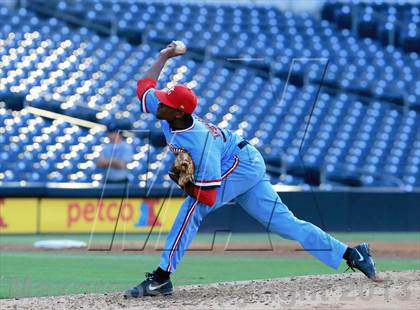 Thumbnail 3 in Perfect Game All-American Classic (East vs. West) photogallery.