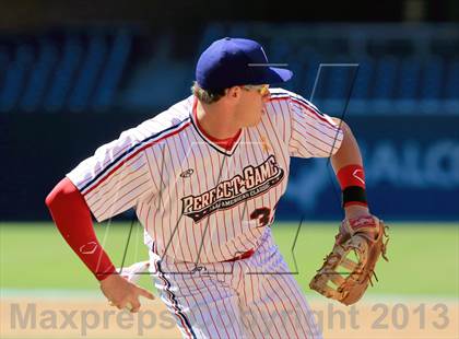 Thumbnail 2 in Perfect Game All-American Classic (East vs. West) photogallery.