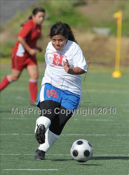 Thumbnail 2 in Lindhurst @ Highlands photogallery.