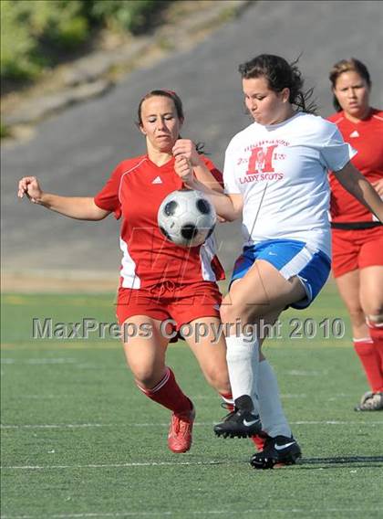 Thumbnail 3 in Lindhurst @ Highlands photogallery.