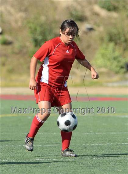 Thumbnail 2 in Lindhurst @ Highlands photogallery.