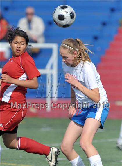 Thumbnail 2 in Lindhurst @ Highlands photogallery.