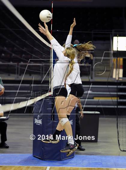 Thumbnail 2 in Flagstaff vs. Cactus (AIA D3 Playoff) photogallery.