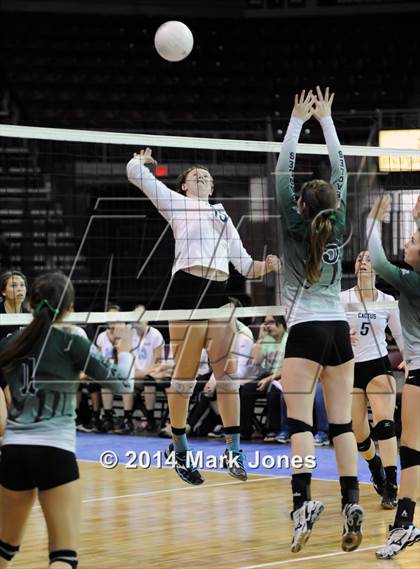 Thumbnail 3 in Flagstaff vs. Cactus (AIA D3 Playoff) photogallery.