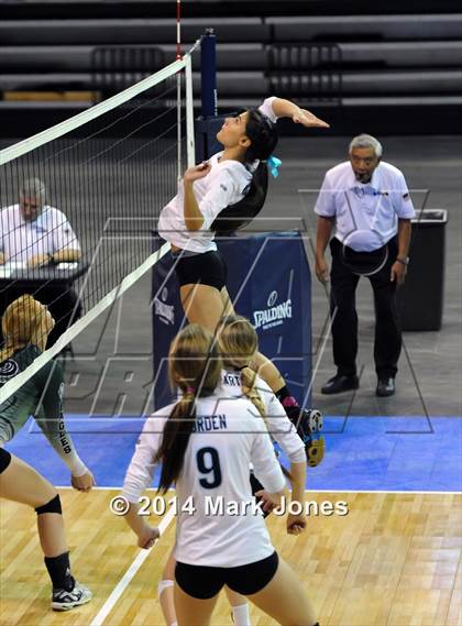 Thumbnail 1 in Flagstaff vs. Cactus (AIA D3 Playoff) photogallery.