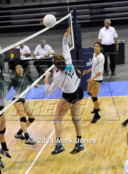 Thumbnail 1 in Flagstaff vs. Cactus (AIA D3 Playoff) photogallery.