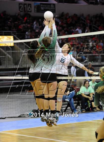 Thumbnail 2 in Flagstaff vs. Cactus (AIA D3 Playoff) photogallery.