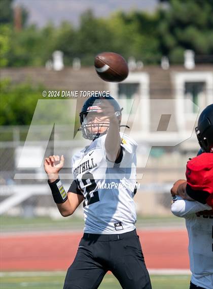 Thumbnail 3 in Foothill @ Tustin photogallery.