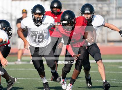 Thumbnail 1 in Foothill @ Tustin photogallery.