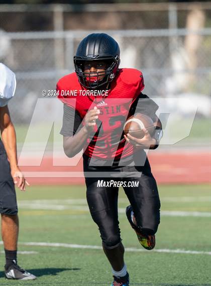 Thumbnail 2 in Foothill @ Tustin photogallery.