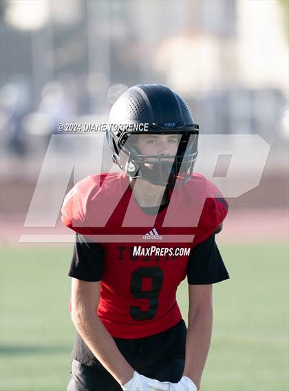 Thumbnail 1 in Foothill @ Tustin photogallery.
