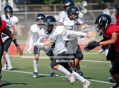 Thumbnail 2 in Foothill @ Tustin photogallery.