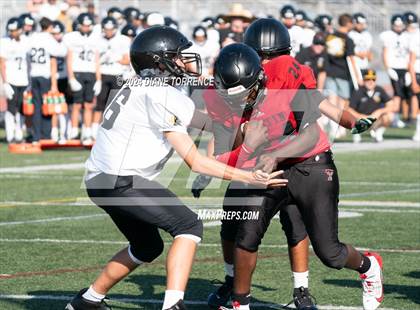 Thumbnail 3 in Foothill @ Tustin photogallery.