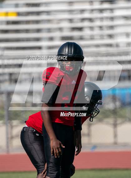 Thumbnail 2 in Foothill @ Tustin photogallery.