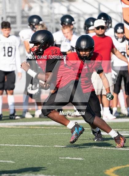 Thumbnail 1 in Foothill @ Tustin photogallery.