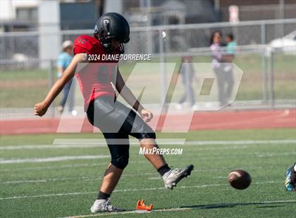 Thumbnail 3 in Foothill @ Tustin photogallery.
