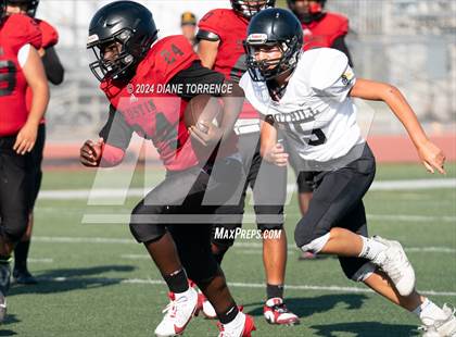 Thumbnail 2 in Foothill @ Tustin photogallery.