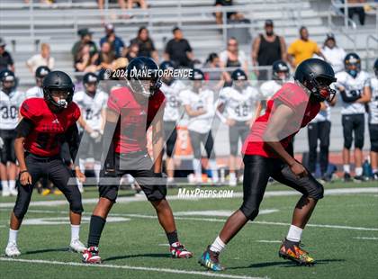 Thumbnail 2 in Foothill @ Tustin photogallery.
