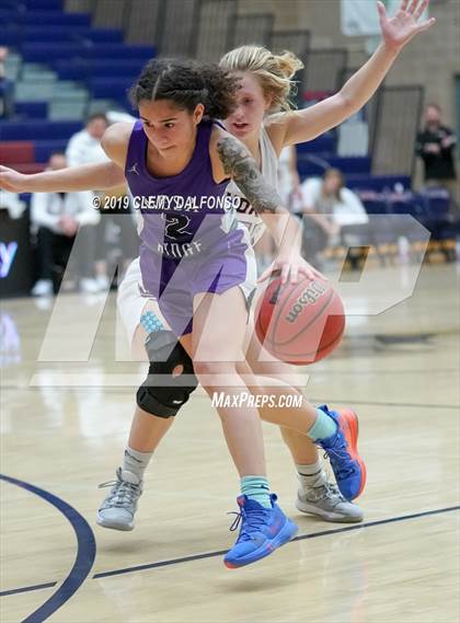Thumbnail 3 in Mesa Ridge vs Horizon (Dakota Ridge High School) photogallery.