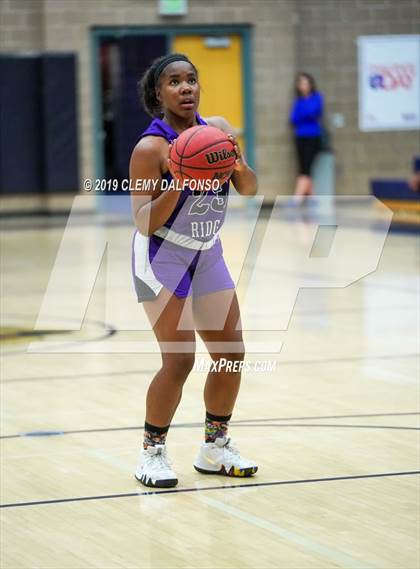 Thumbnail 1 in Mesa Ridge vs Horizon (Dakota Ridge High School) photogallery.