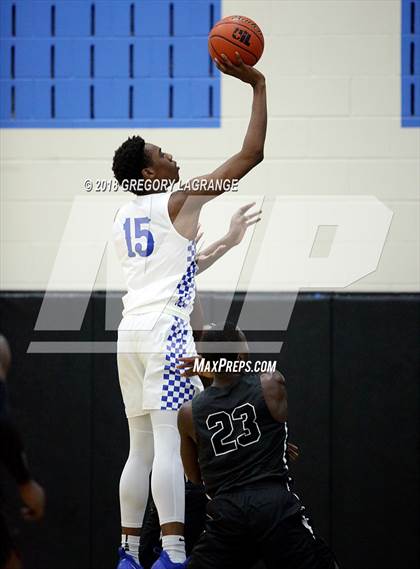Thumbnail 3 in South Hills vs. Byron Nelson photogallery.