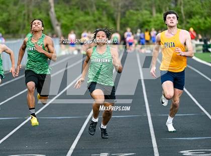 Thumbnail 1 in Yorktown Tri-Meet (100 Meter) photogallery.