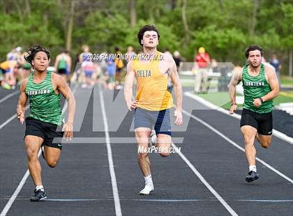 Thumbnail 3 in Yorktown Tri-Meet (100 Meter) photogallery.