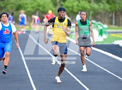 Thumbnail 2 in Yorktown Tri-Meet (100 Meter) photogallery.
