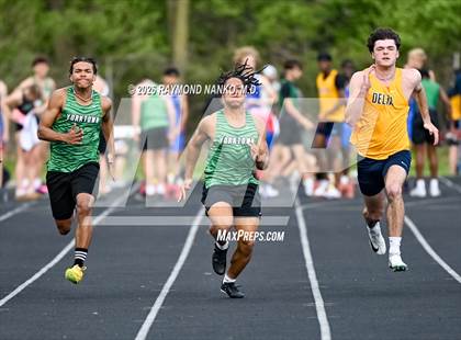 Thumbnail 2 in Yorktown Tri-Meet (100 Meter) photogallery.