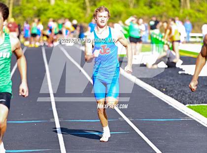 Thumbnail 2 in Yorktown Tri-Meet (100 Meter) photogallery.