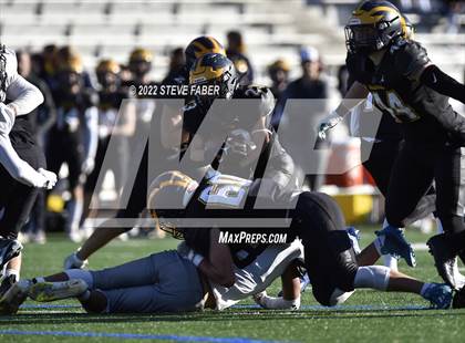 Thumbnail 1 in Mead vs. Bellevue (WIAA 3A Round 1) photogallery.
