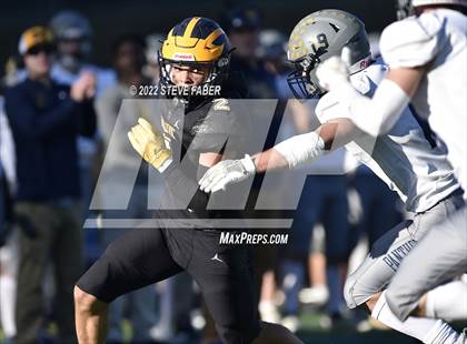 Thumbnail 2 in Mead vs. Bellevue (WIAA 3A Round 1) photogallery.